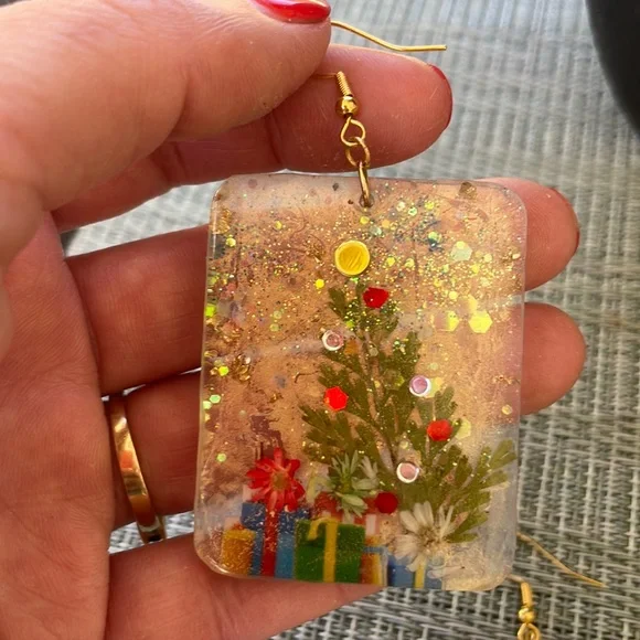 XMAS Handmade Large Pressed Flower Holiday Earrings Christmas Tree Rectangle - Picture 5 of 9